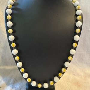 Vintage Elegant White and Yellow Beaded Necklace